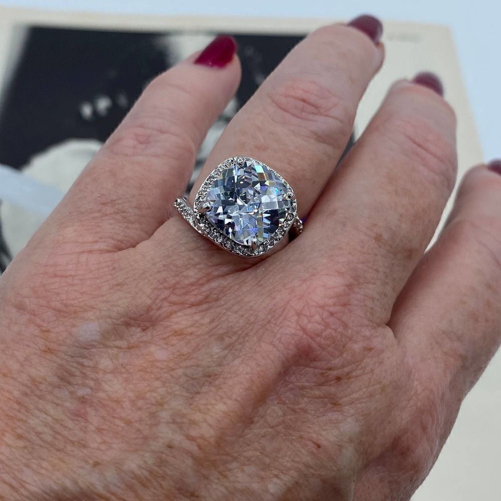 Rhodium Brass High Grade Cubic Zirconia Ring Sizes 9 & 10 - Picture 3 of 8
